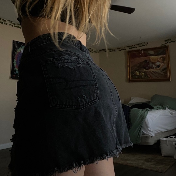 American Eagle Denim Skirt - Picture 2 of 2